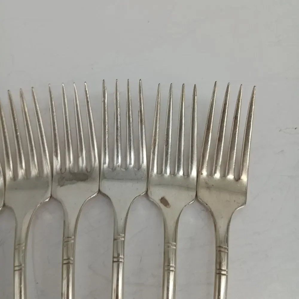 8X DF LADY HAMILTON Dinner Forks 1932 Silverplate Community Plate Oneida